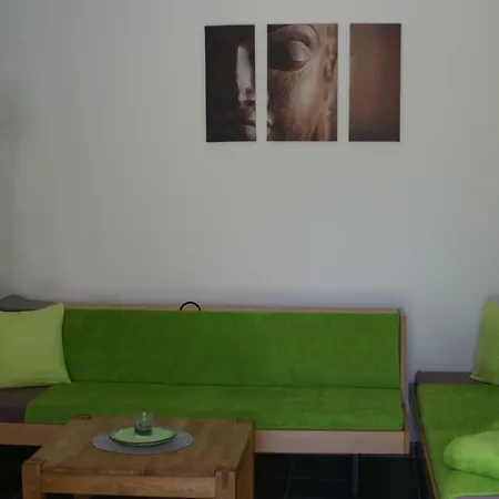 Ferienwohnung Mit Herz Fuer Tiere 度假居